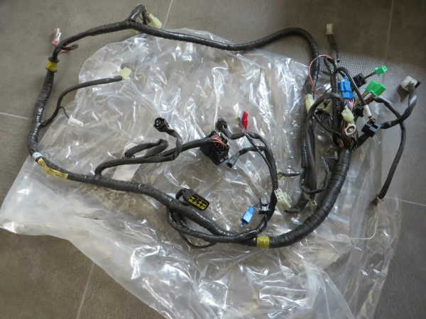 Yamaha YP250 Majesty Kabelbaum MBK Skyliner Wire Harness 5GM-82590-10 Original 5GM-82590-10 Original Ersatzteil – MG-Teilesho